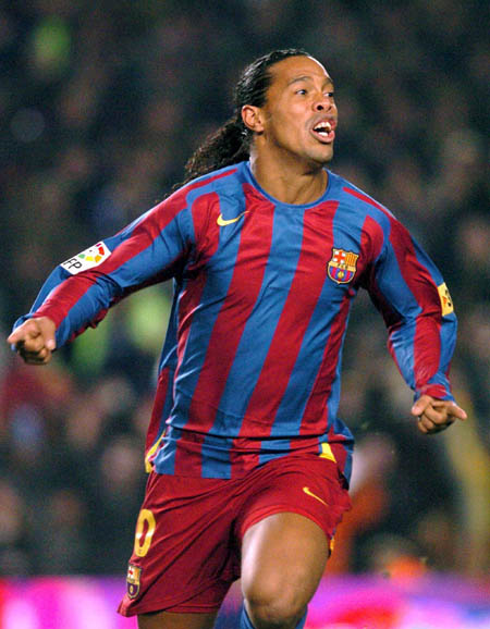 引了无数眼 引了无数眼