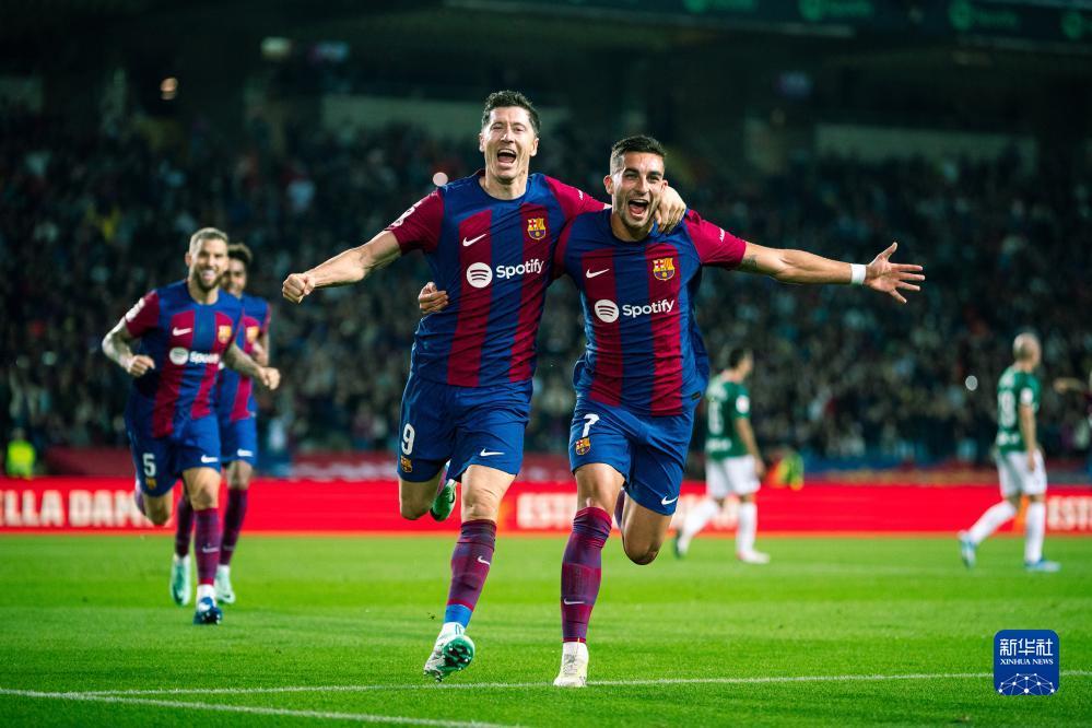 这种表现并 这种表现并