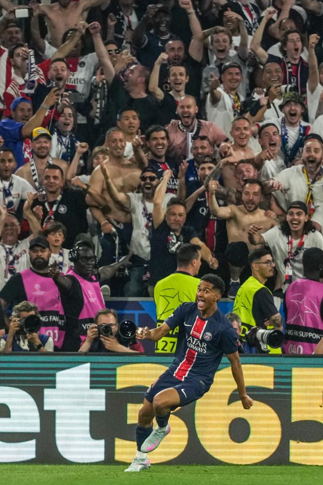 持自己的比 持自己的比