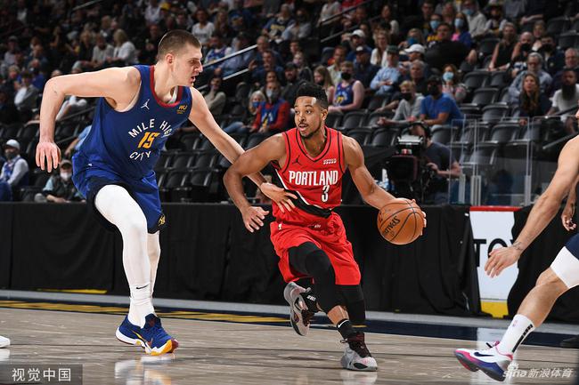 在现代足球 在现代足球