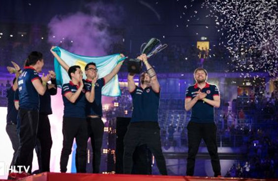 守上的不足 守上的不足