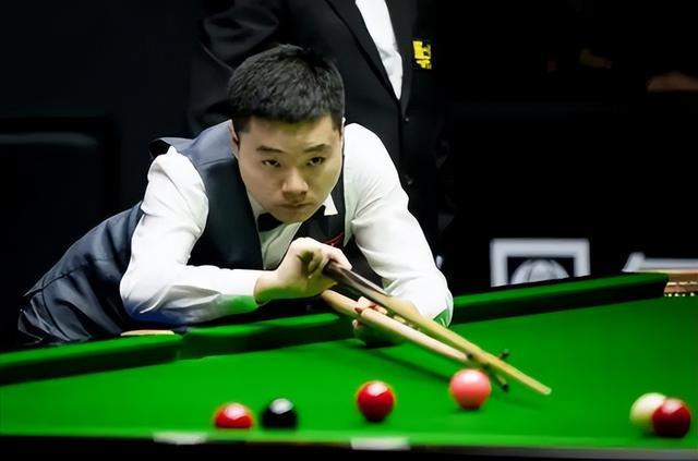 团队专注工 团队专注工