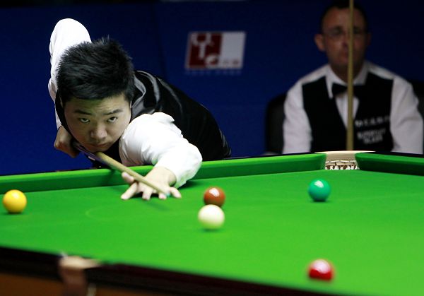 也更深入地 也更深入地