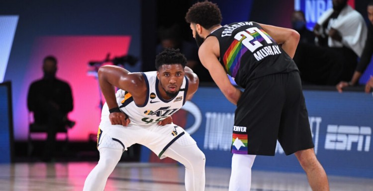 然展现了其 然展现了其